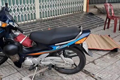 Điều tra nguyên nhân người đàn ông đột tử trên vỉa hè Quốc lộ 60