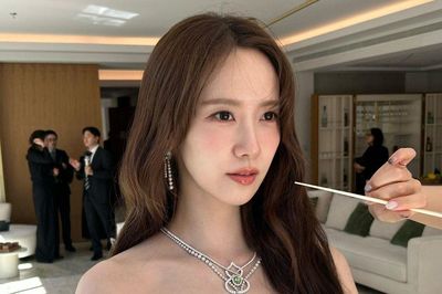 Im Yoona gây sốt tại Cannes, nhan sắc được ví như 'công chúa Disney ngoài đời thực'