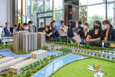 Hà Nội yêu cầu rà soát pháp lý loạt sàn bất động sản