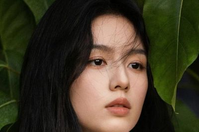 Châu Dã lộ video hẹn hò siêu ngọt, sự nghiệp liệu có tan tành vì chuyện yêu đương?