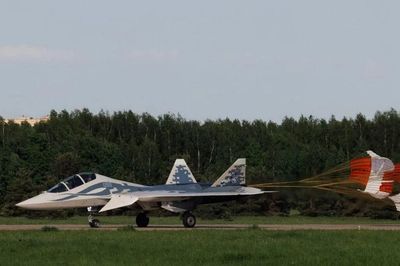 Báo Mỹ chỉ rõ ưu điểm của tiêm kích Su-57D trước F-22 và F-35