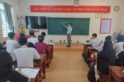 Trường THPT Thanh Sơn đồng bộ giải pháp nâng chất lượng ôn thi tốt nghiệp