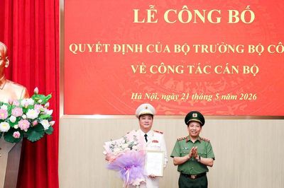 Thiếu tướng Nguyễn Viết Giang giữ chức vụ Cục trưởng Cục Phong trào bảo vệ an ninh Tổ quốc
