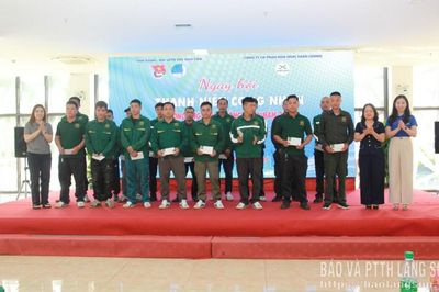 Gần 100 thanh niên công nhân, người lao động tham gia Ngày hội Thanh niên công nhân