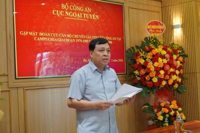 Thắt chặt tình đồng chí giữa các thế hệ lực lượng Ngoại tuyến