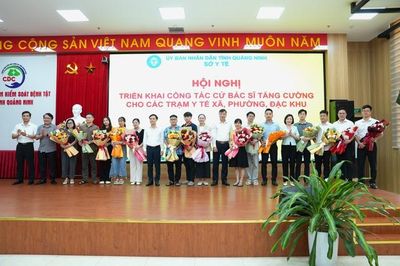 Quảng Ninh cử 113 bác sĩ tăng cường cho 39 trạm y tế xã, phường, đặc khu