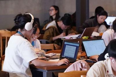 Chọn lọc thông tin trước làn sóng AI