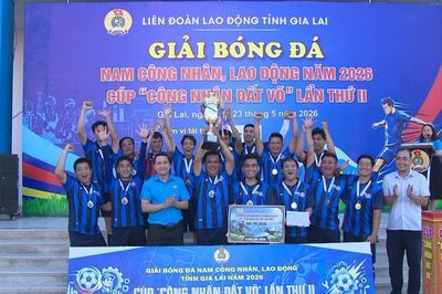 Công đoàn cơ sở Trường THPT Chi Lăng đăng quang Cúp 'Công nhân Đất Võ' lần thứ II