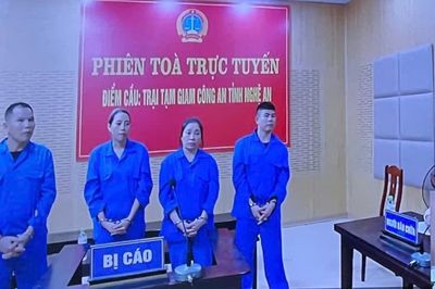 Kẻ mua, người bán đều lãnh án