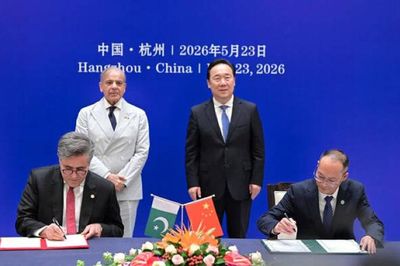 Pakistan và Trung Quốc ký kết loạt thỏa thuận tỷ USD
