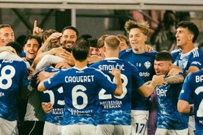 Como tạo địa chấn: Hủy diệt Cremonese 4-1 để giành vé dự Champions League lịch sử