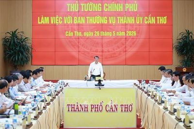 Thủ tướng Lê Minh Hưng: Cần Thơ cần chú trọng nghiên cứu các cơ chế đặc thù để thúc đẩy phát triển toàn diện