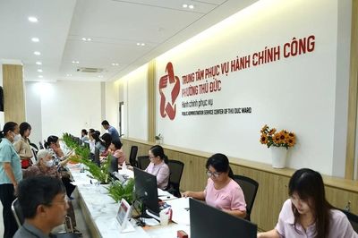 [VIDEO] Bộ Nội vụ đề xuất phụ cấp gấp ba lần lương cho người tài khu vực công