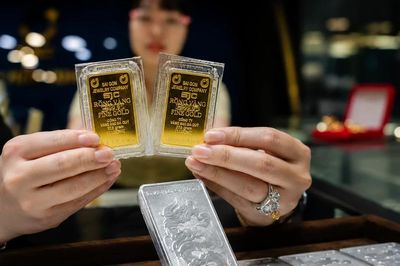 Giá vàng hôm nay (26/5): Giảm cả 2 chiều