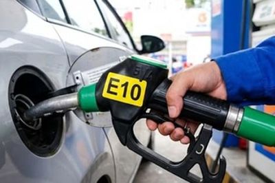 Xe của bạn có 'nuốt' được xăng E10? Vào ngay trang web này để biết câu trả lời
