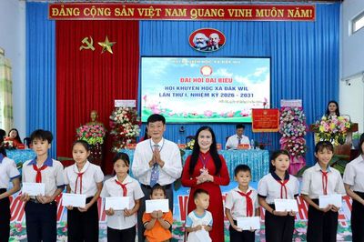 Lâm Đồng phát huy vai trò 'cầu nối' trong phong trào khuyến học, khuyến tài