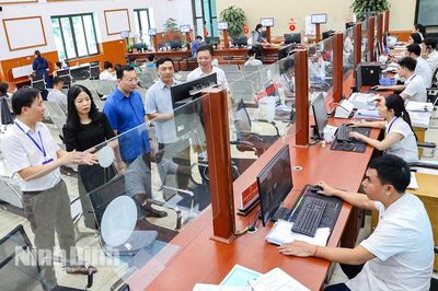 Khảo sát, đánh giá phong trào 'Bình dân học vụ số' tại phường Hoa Lư