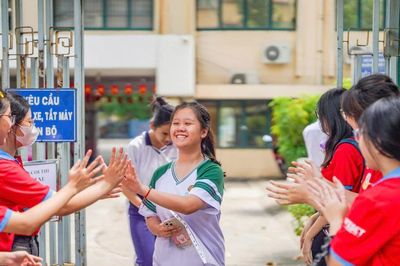 TPHCM 'siết' an toàn thực phẩm phục vụ kỳ thi lớp 10 và tốt nghiệp THPT