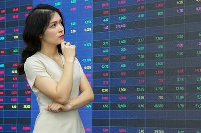 Dòng tiền tìm đến cổ phiếu ngân hàng, VN-Index tích lũy chờ vượt mốc 1.925 điểm
