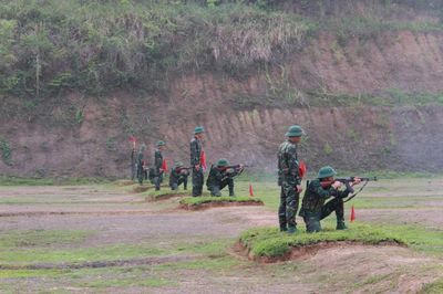 Trung đoàn 741 kiểm tra bắn đạn thật chiến sĩ mới