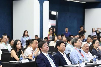 Chuyển đổi số là thay đổi tư duy và cách làm