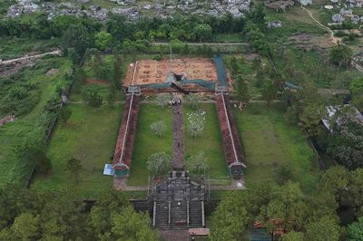 Bên trong di tích Văn Miếu Huế đang được trùng tu với kinh phí 132 tỷ đồng