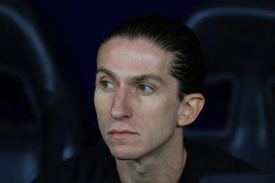 Filipe Luis tái xuất bóng đá châu Âu
