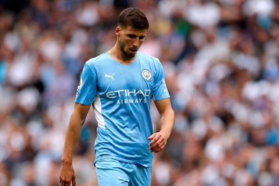 Chia tay Pep, Man City nguy cơ mất thêm trụ cột