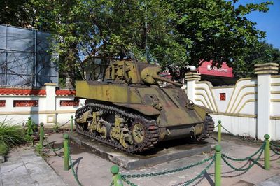 Bảo tàng Lịch sử Quân sự Việt Nam tiếp nhận xe tăng M5 Stuart