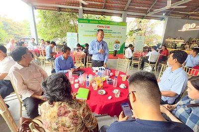 Vĩnh Long lắng nghe chân tình, tháo gỡ bằng hành động thực chất