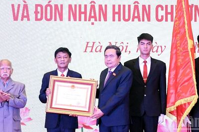 [Ảnh] Chủ tịch Quốc hội Trần Thanh Mẫn dự Lễ kỷ niệm 65 năm Ngày thành lập Hội đồng Dân tộc