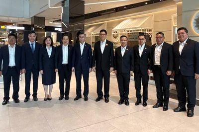 Bộ trưởng Tài chính Ngô Văn Tuấn hội đàm với Phó Thủ tướng kiêm Bộ trưởng Tài chính Thái Lan Ekniti Nitithanprapas