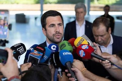 Chủ tịch của Real Madrid lần đầu có đối thủ