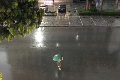Mưa lớn diện rộng trên cả nước, Hà Nội sắp kết thúc đợt nắng nóng