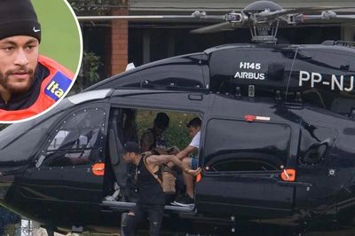 Neymar chơi trội, dùng trực thăng riêng đi hội quân chuẩn bị cho World Cup