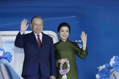 Thủ tướng Thái Lan tiễn Tổng Bí thư, Chủ tịch nước Tô Lâm tại sân bay