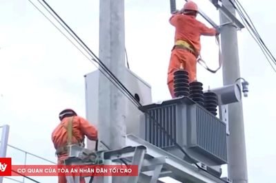 Người dân khổ sở vì điện chập chờn giữa mùa nắng nóng
