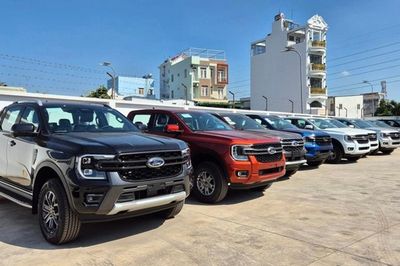 Bộ Xây dựng rà soát quy định nhằm tháo gỡ vướng mắc cho xe bán tải