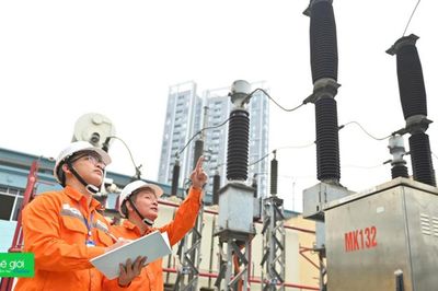 Hà Nội không cắt điện luân phiên những ngày nắng nóng kỷ lục