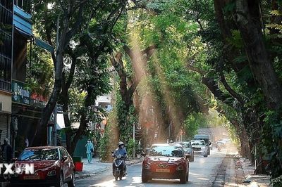 Thời tiết dịp thi vào lớp 10: Hà Nội ngày nắng với nền nhiệt từ 26-35 độ C