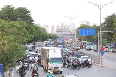 Hà Nội dự kiến thu phí phương tiện cá nhân vào vành đai 1 từ đầu năm 2028