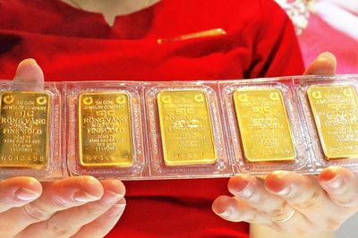 Giá vàng chiều ngày 28/5 điều chỉnh giảm mạnh