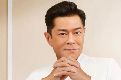 Hành trình lội ngược dòng của 'trùm showbiz' Cổ Thiên Lạc