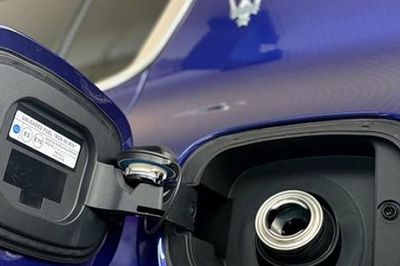 Xăng E10 có thực sự khiến xe chạy hao hơn?