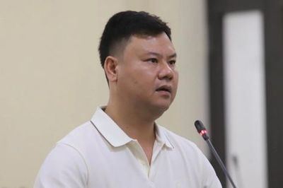 Vụ chặn đầu, khóa đuôi ô tô giữa đường ngày Tết: Người đàn ông bị phạt 50 triệu đồng