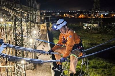 Tiêu thụ điện tiếp tục lập kỷ lục mới