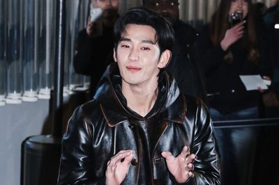 Khán giả chờ đợi sự trở lại của Kim Soo Hyun sau ồn ào
