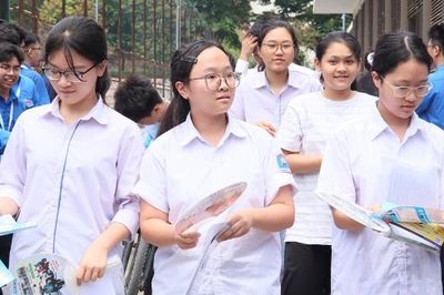 Thí sinh Bắc Ninh hoàn thành 'cuộc đua' vào 2 trường chuyên
