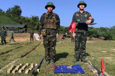Trung đoàn 254 tổ chức kiểm tra '3 tiếng nổ' cho chiến sĩ mới năm 2026