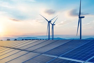 Giá nhôm tăng 30% do xung đột Trung Đông, chi phí điện mặt trời tại Mỹ chịu áp lực lớn